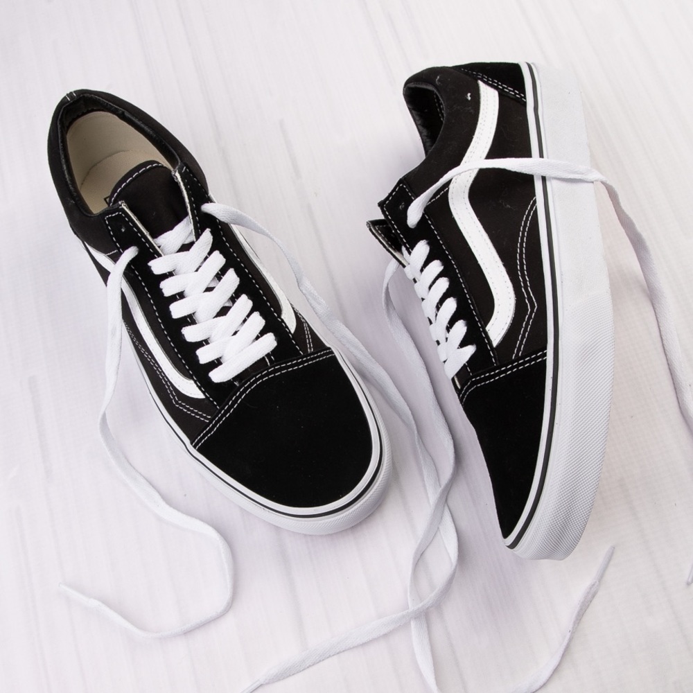 Vans Old Skool Shoe Brand New in Box 5.5